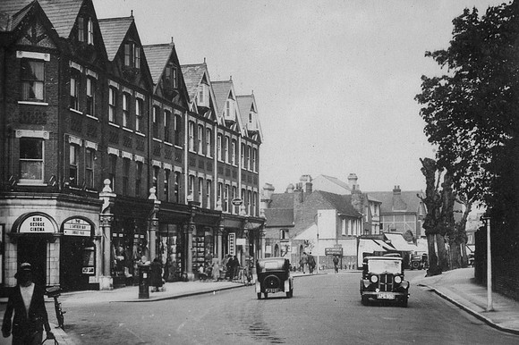 Church Street Weybridge c.1920