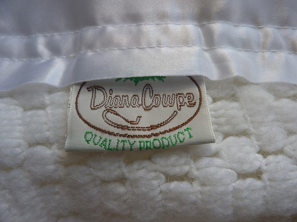 Diana Cowpe Cellular Blanket Kingsize