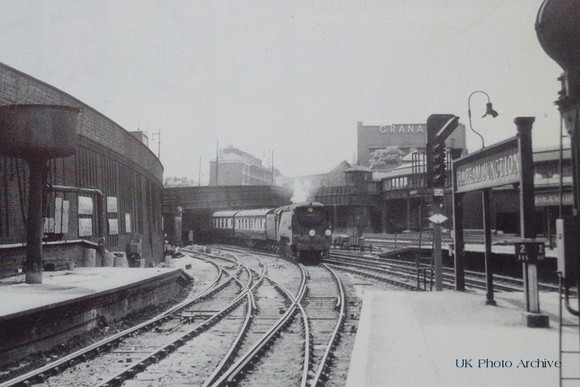 Clapham Junction Railway Station c.1950s