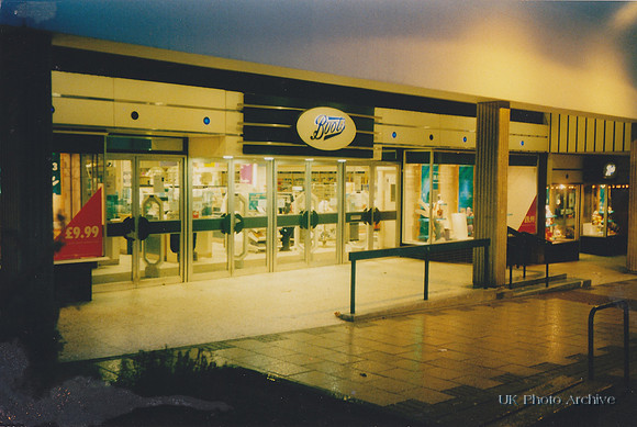 Boots Sutton High Street Christmas Day 1990s