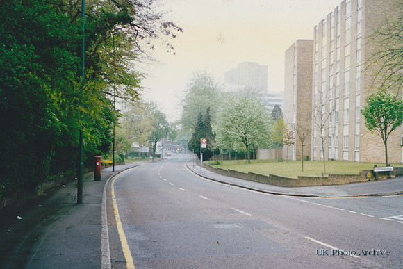Junction Of Cavendish Road And Brighton Road Sutton 1997