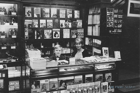 The Camera And Gift Shop London Bridge Street London 1960s Photo 4