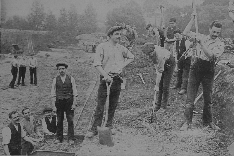Conscientious Objectors Constructing A Military Road In East Anglia