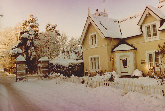 West Lodge Ashtead Park