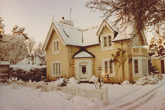 West Lodge Ashtead Park
