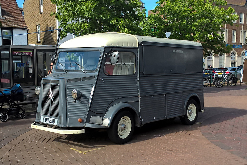 Citreon HY Van CBU 611B In Epsom Town Centre Surrey