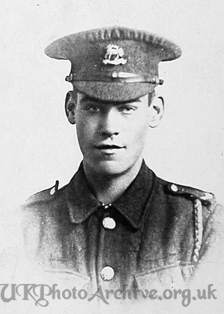 Bennefield A Pte Queen's Royal West Surrey Regt Attd Machine Gun Corps Croydon Roll Of Honour