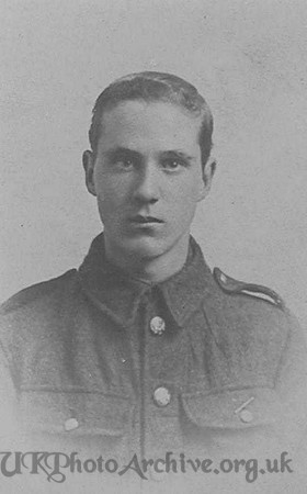 Blundell H W Pte 11th Queens Royal West Surrey Regt Croydon Roll Of Honour