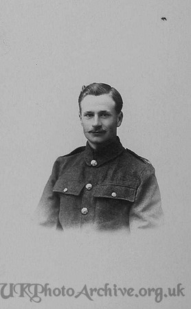 Davies H H Pte  G/6156 11th Royal Sussex Regiment Croydon Roll Of Honour