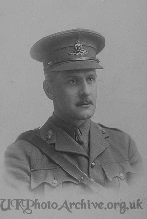 Dyer C N Captain Honourable Artillery Company Croydon Roll Of Honour