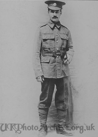 Elliff F Pte 14th Royal Irish Rifles Photo No 2 Croydon Roll Of Honour
