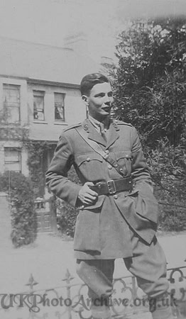 Findlay C O 2nd Lt 8th Somerset Light Infantry Croydon Roll Of Honour