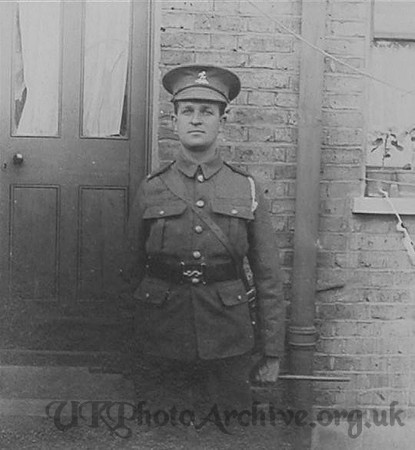 Holmes H H Pte 22nd Royal Fusiliers Croydon Roll Of Honour
