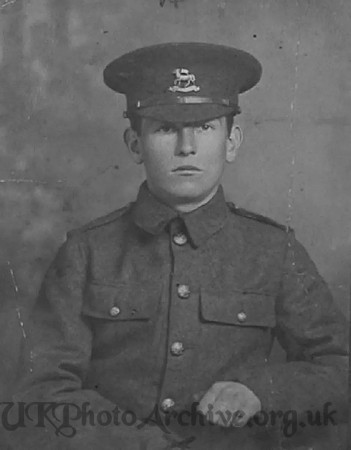 McCarthy T Pte L10761 6th The Queen's (Royal West Surrey Regiment) Croydon Roll Of Honour