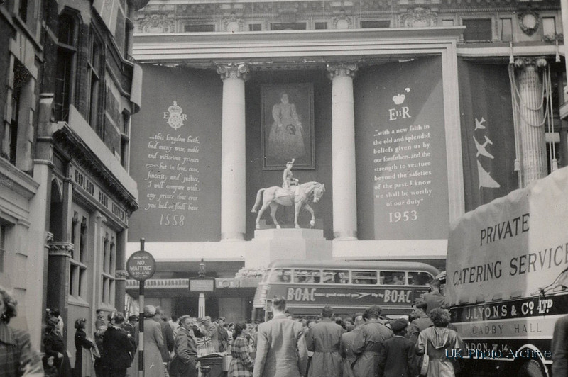 Selfridges Decorated For The Queens Coronation 1953