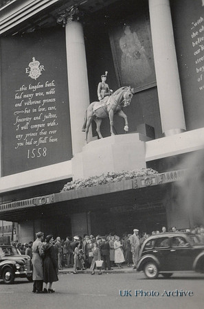 Selfridges Decorated For The Coronation 1953