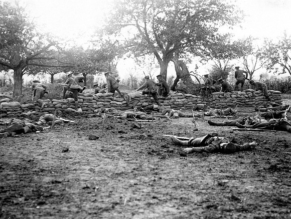 2nd Leicester Regiment Rushing A Position At Bout de Ville, France