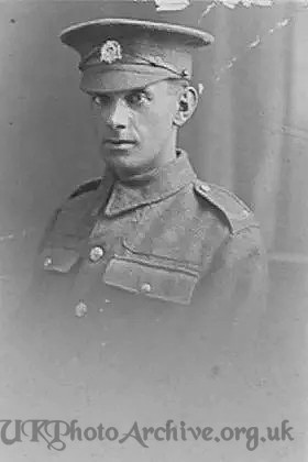Uffindell W C Pte Bedfordshire Regiment Croydon Roll Of Honour