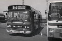 London Transport Red Arrow LS473 GUW 473W Route 500