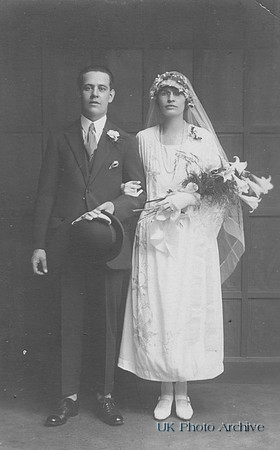 A 1920s Wedding