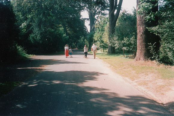 Church Walk Ashtead 1999