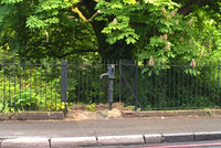 Old Water Pump Pound Street Carshalton