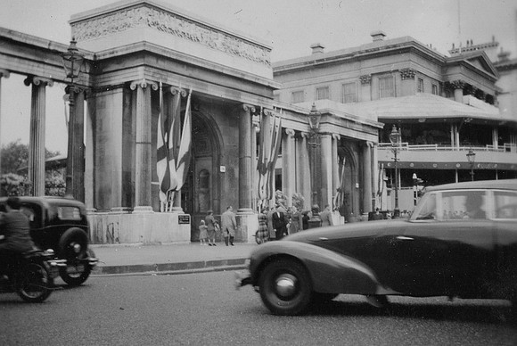 Marble Arch Decorated For The Queens Coronation 1953