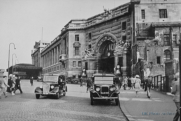 Waterloo Station 1940s
