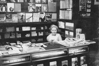 The Camera And Gift Shop London Bridge Street London 1960s Photo 3