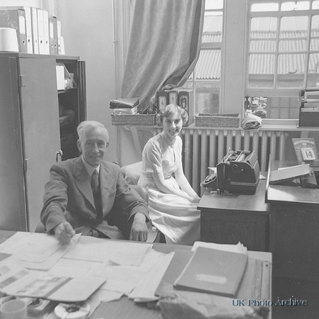 Staff At British Enka 1950s 1