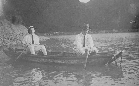 Enjoying Rowing In The 1920s