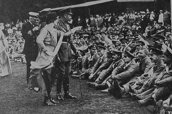 The King And Queen Visiting Canadian Wounded At Taplow 24th Aug 1917