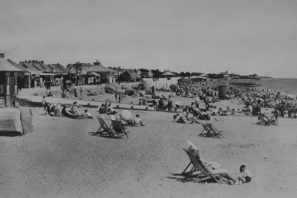 The Sea Front At Littlehampton 1920s