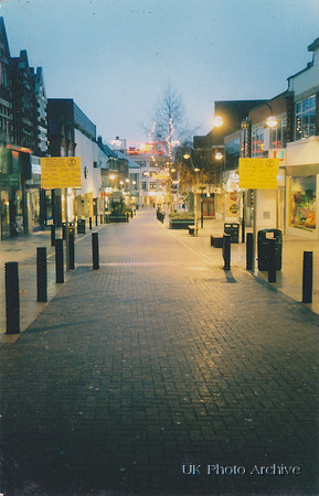 Sutton High Street Christmas Day 1990s