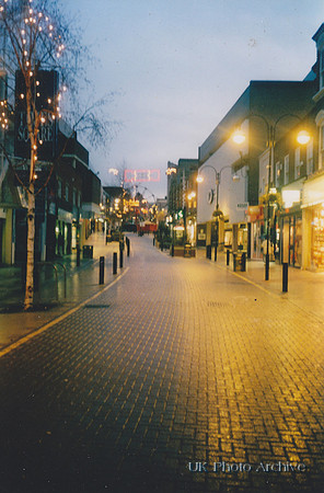Sutton High Street Christmas Day 1990s