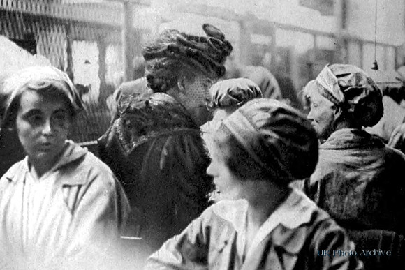 Queen Alexandra Visiting A Munitions Factory