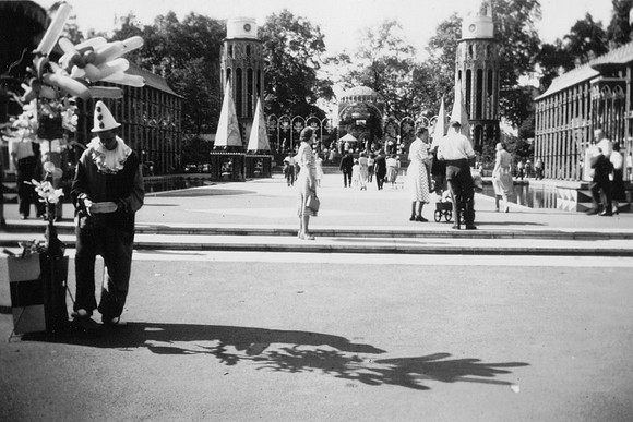 Battersea Park 1952  No 2