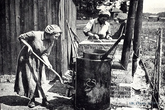 Womens Auxiliary Army Corps Cooks Stoking Boilers In A Camp