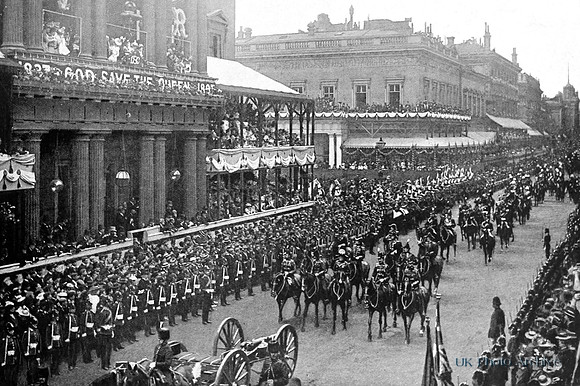 The Royal Procession Passing The Clubs In Pall Mall 22nd Jun 1897