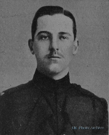 Gibbs R C M 2nd Lt 2nd Scots Guards