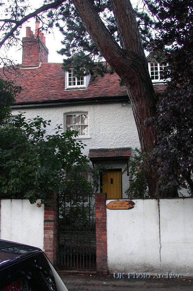 The Old Farm Cottage Carshalton