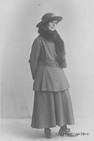 Woman War Worker WW1