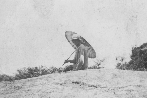 Woman with Parasol On The Cliffs At Alum Bay 1925