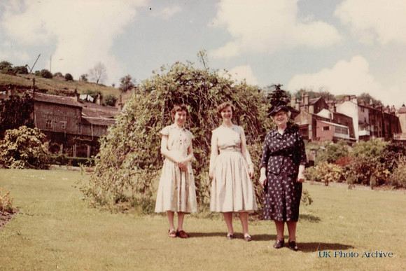 Three Women 1950s