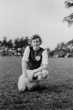Young Footballer Badge A.G.Y.F.C. 1950s