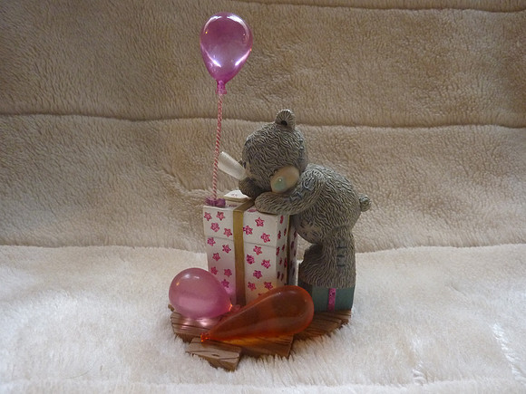 Me To You Tatty Teddy Figurine Celebrate In Style