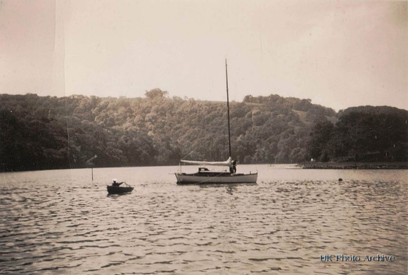 Stuck In The Mud In The River Dart 1938