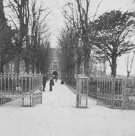 Holy Trinity Church Stratford On Avon 1870s