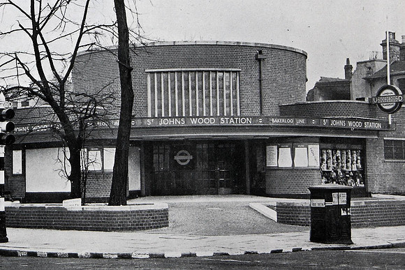 St Johns Wood station 1946