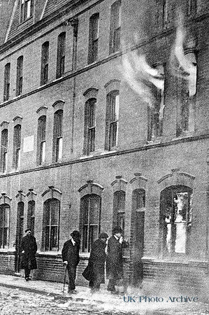 Detectives At The Sidney Street Siege 1911
